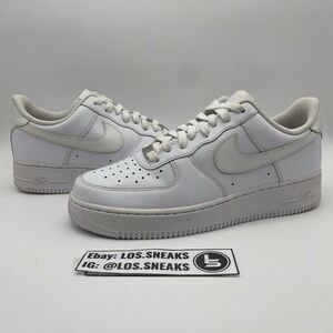 Size 9 - Nike Air Force 1 '07 Low Triple White‎ (CW2288-111)